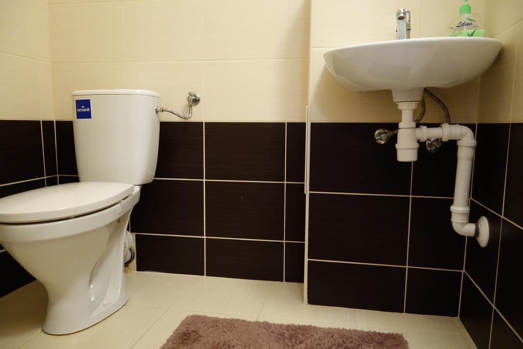 Restaurace Alvi Hotel Ostrava Luaran gambar